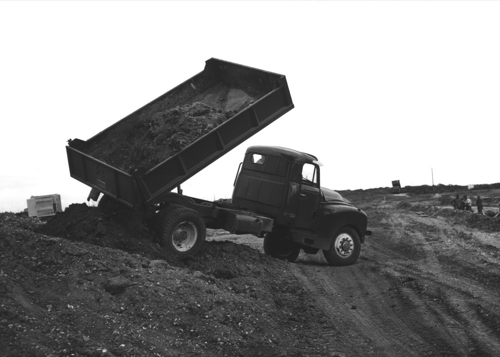 1955_Type_55_4x4_Kipper